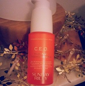 NEW Sunday Riley CEO Serum